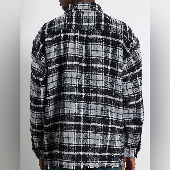 NWT PacSun Darkness Plaid Shacket | Size: Large - Picture 2 of 6